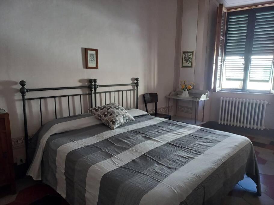 La Casa Maestri A Cetona Villa Bagian luar foto
