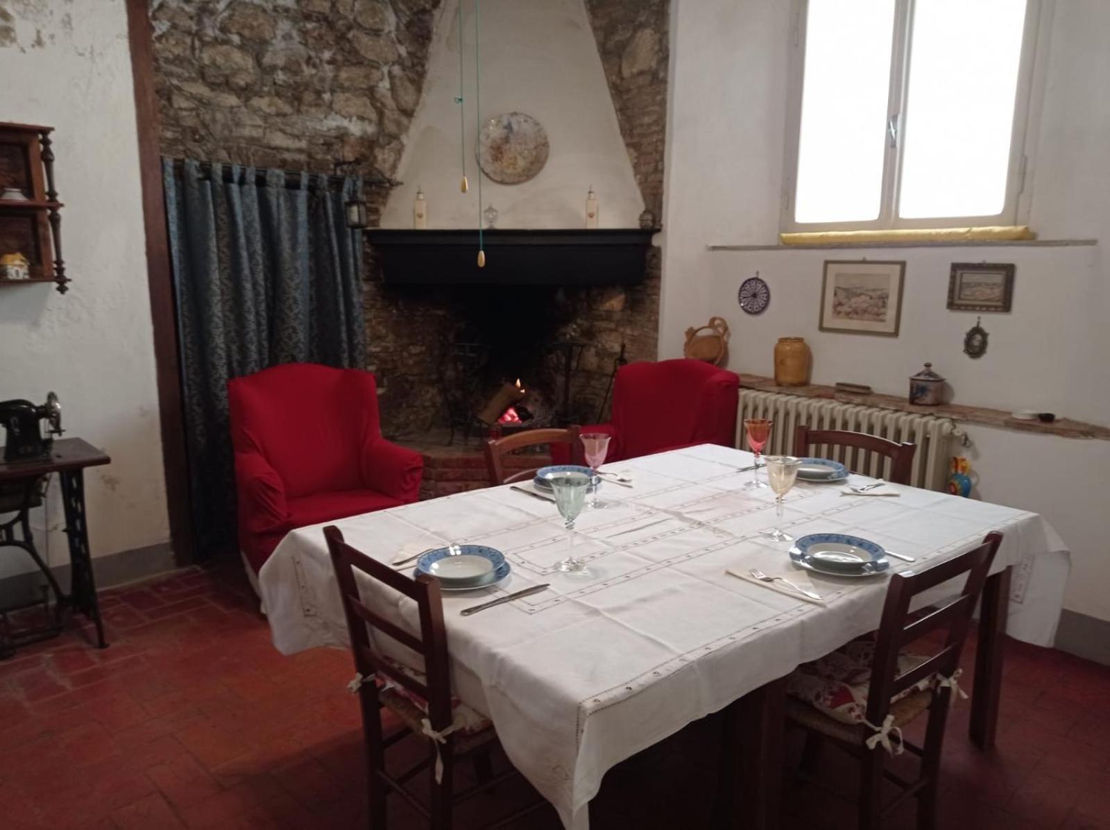 La Casa Maestri A Cetona Villa Bagian luar foto